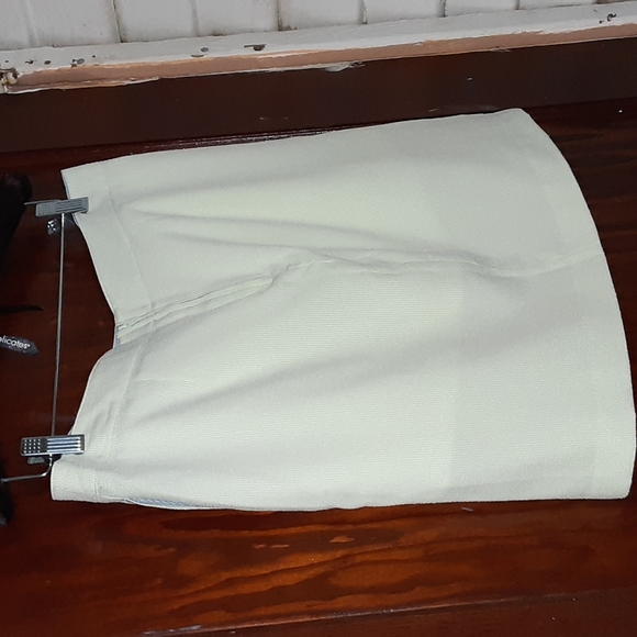 Greg Norman Julp Preformance by Design sz 4 - Picture 2 of 4